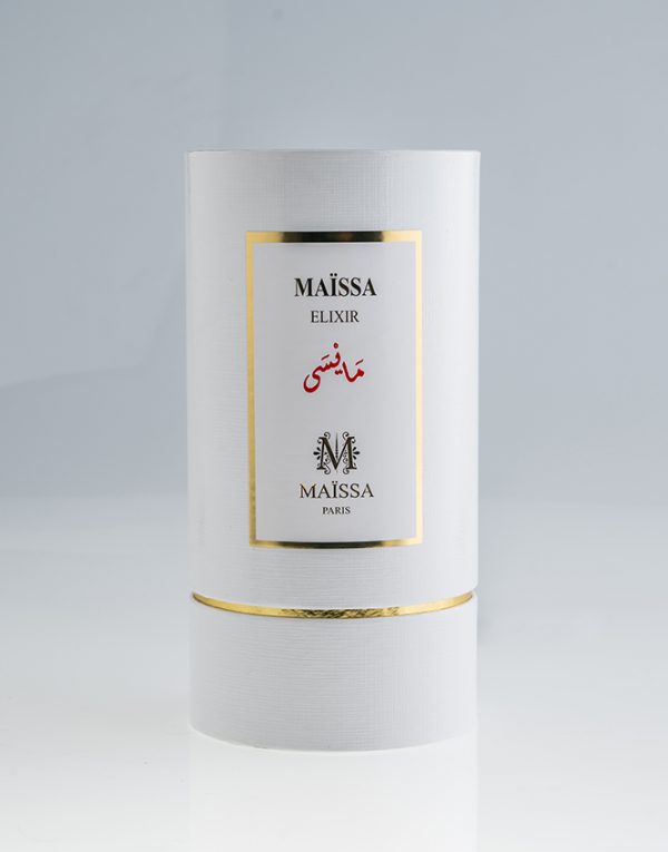 Dieses Bild zeigt das Parfüm von der Marke Maison Maïssa mit dem Namen Maïssa, in deren Verpackung